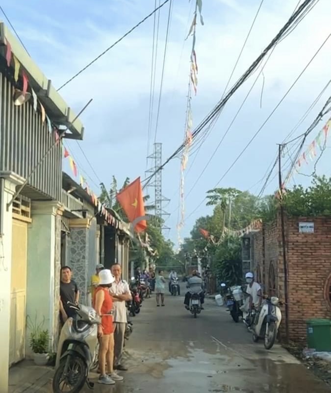 Đồng Nai: Nghi do ghen tu&ocirc;ng, ph&oacute;ng hỏa nh&agrave; trọ l&uacute;c rạng s&aacute;ng, 7 người gặp họa - Ảnh 1.