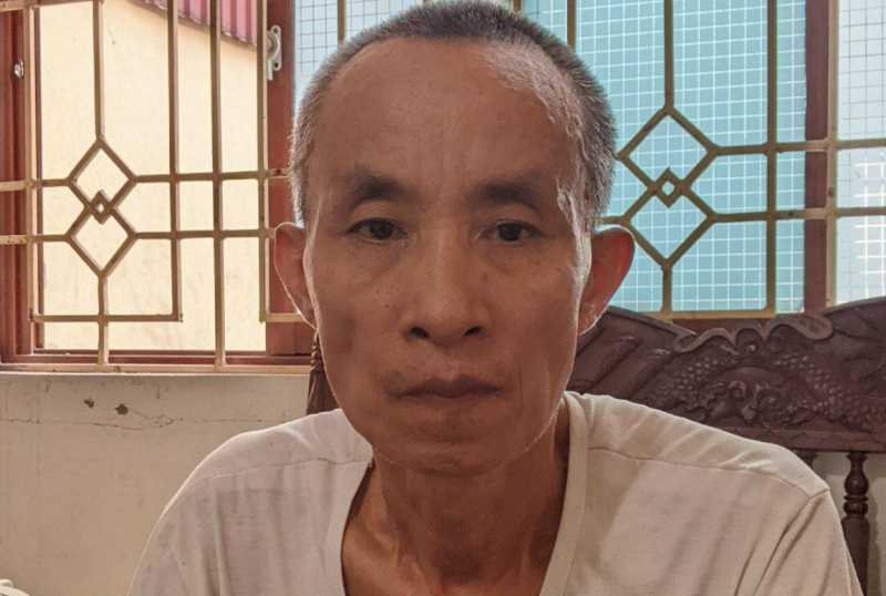 M&acirc;u thuẫn đất đai, anh trai cầm dao phay ch&eacute;m chết em ruột