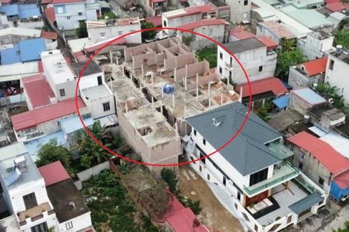Chủ tịch phường để vợ xây 9 căn nhà trái phép bị miễn nhiệm