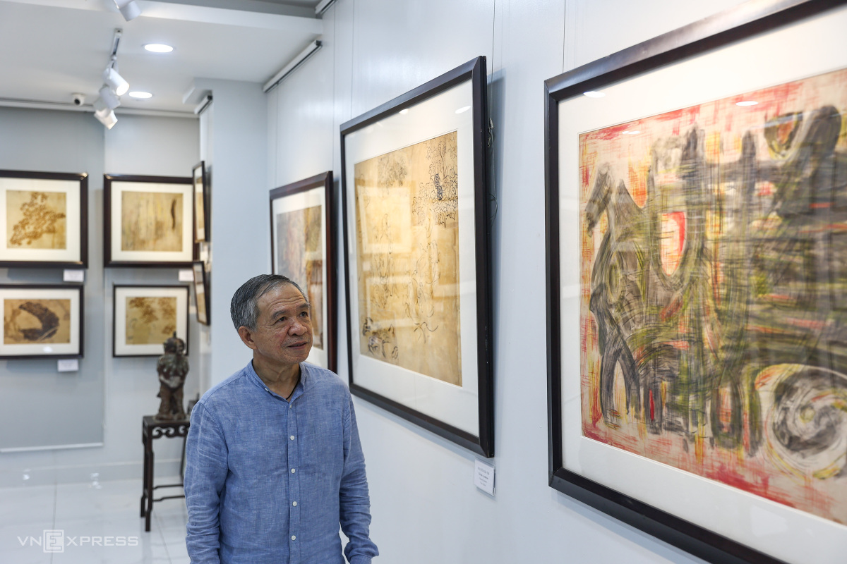 Triển lãm phác thảo của danh họa Nguyễn Gia Trí