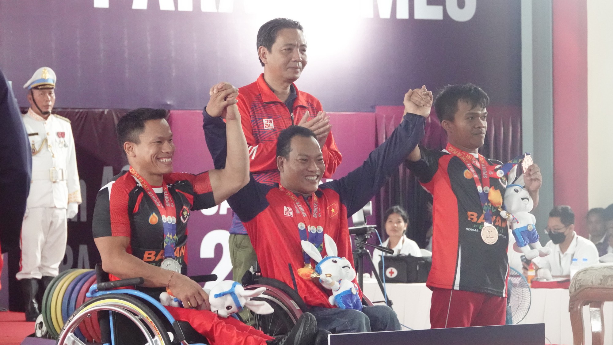 ASEAN Para Games 12: Đo&agrave;n thể thao Việt Nam gi&agrave;nh 8 HCV - Ảnh 5.