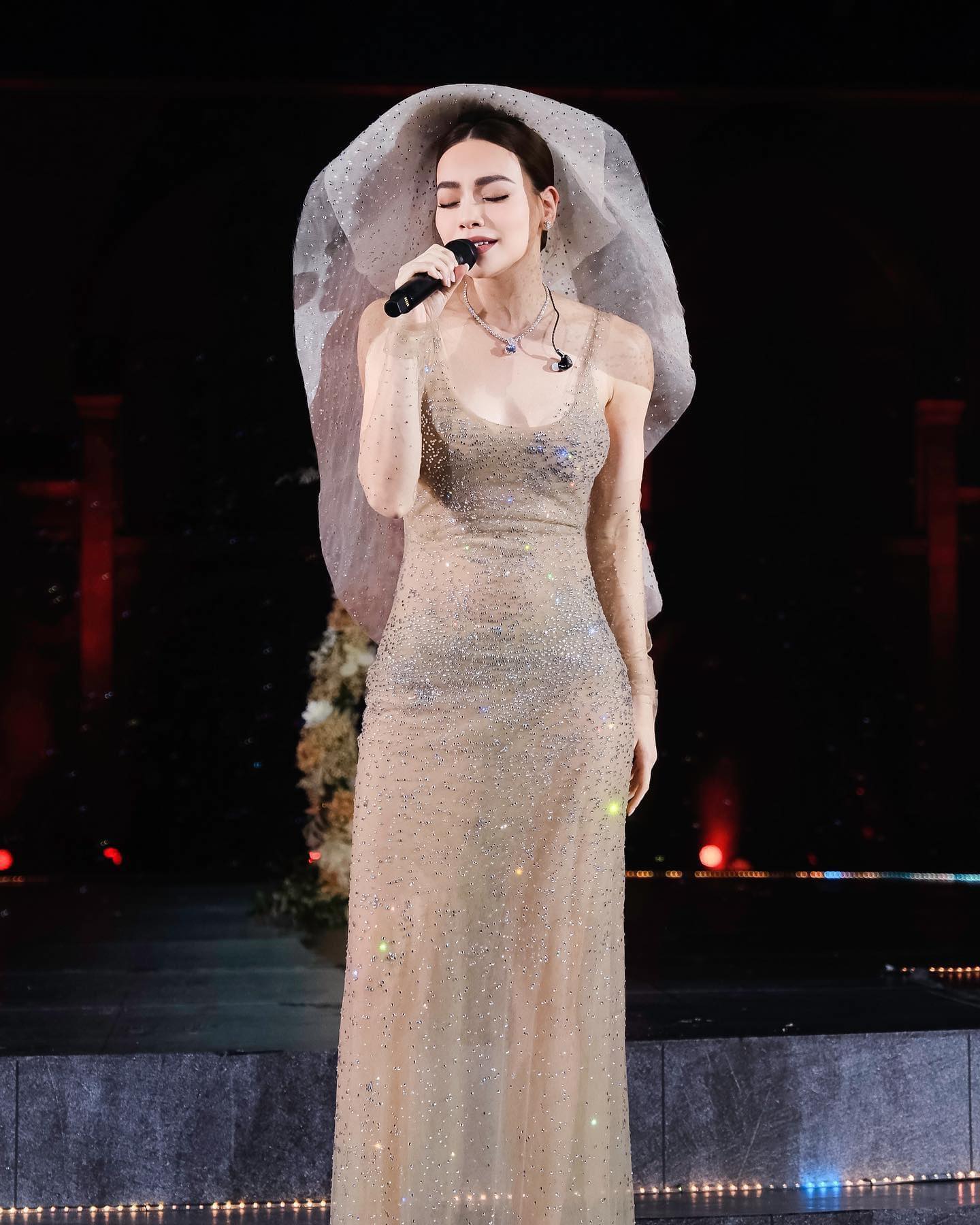 Đi xem Love Songs Đ&agrave; Nẵng của Hồ Ngọc H&agrave; - Ảnh 1.