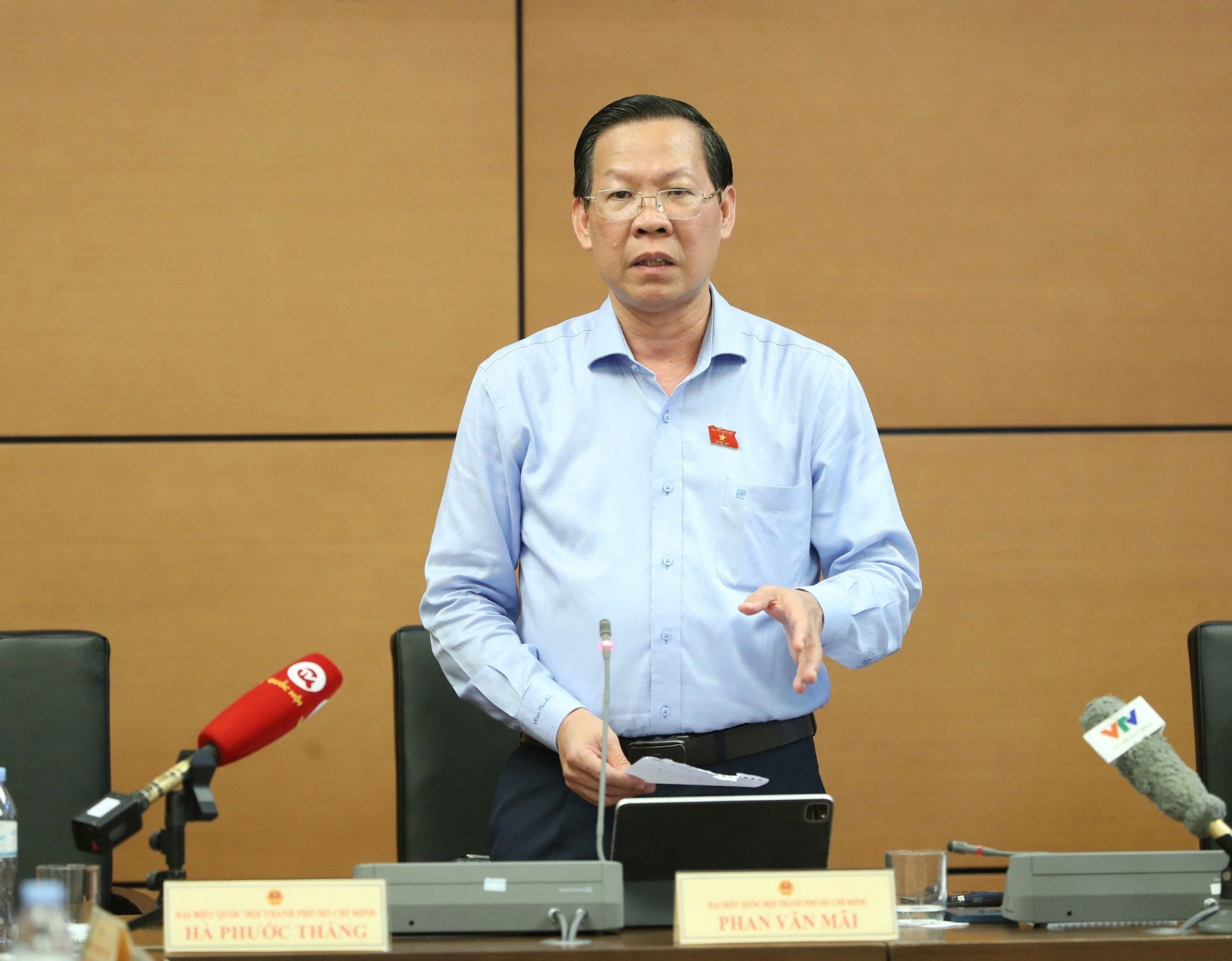 TP HCM sẵn s&agrave;ng đ&oacute;n Nghị quyết mới (*): Tất cả v&igrave; sự ph&aacute;t triển - Ảnh 1.