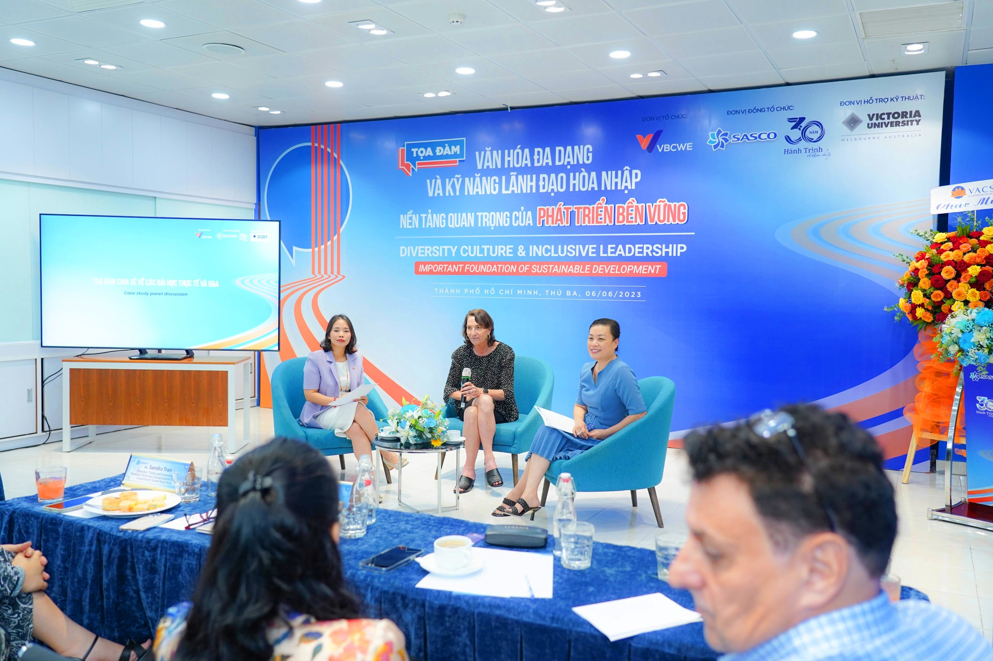 Văn hóa đa dạng và kỹ năng lãnh đạo hòa nhập - Nền tảng quan trọng của phát triển bền vững