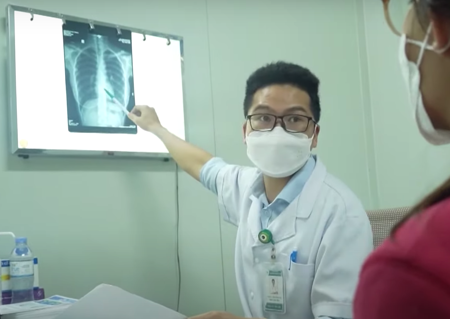 Dịch COVID-19 hôm nay: Ca nhiễm giảm nhẹ