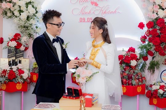 Nguyễn Kim Chi v&agrave; Gin&ocirc; Tống về chung nh&agrave; sau 7 năm y&ecirc;u nhau - Ảnh 1.