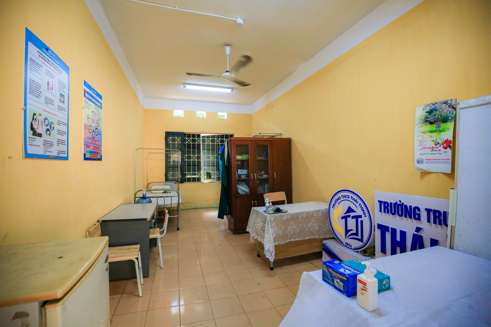 Tất bật chuẩn bị cho cho kỳ thi n&oacute;ng nhất ở H&agrave; Nội - Ảnh 12.