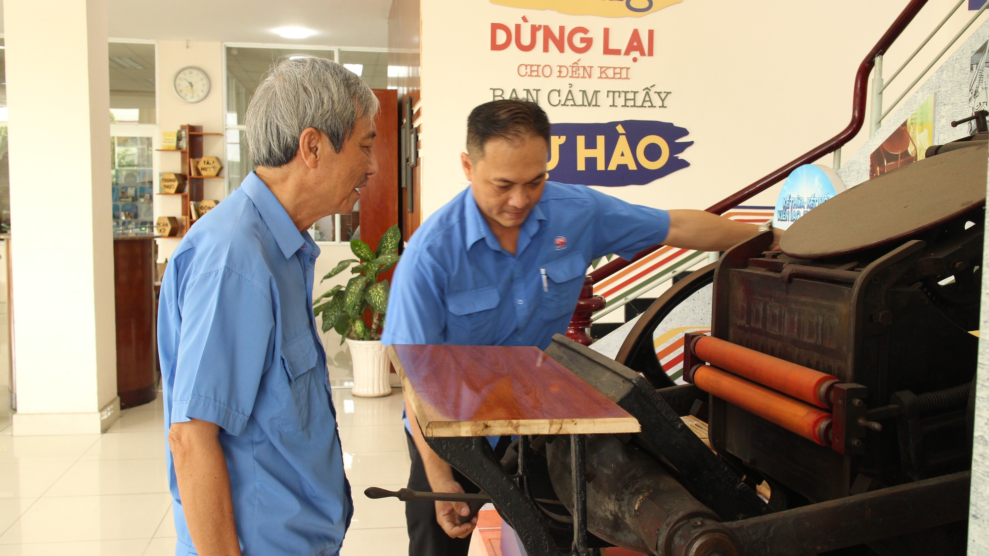 Những ông bà chủ “kỳ lạ”: Tổng giám đốc không mặc vest- Ảnh 9.