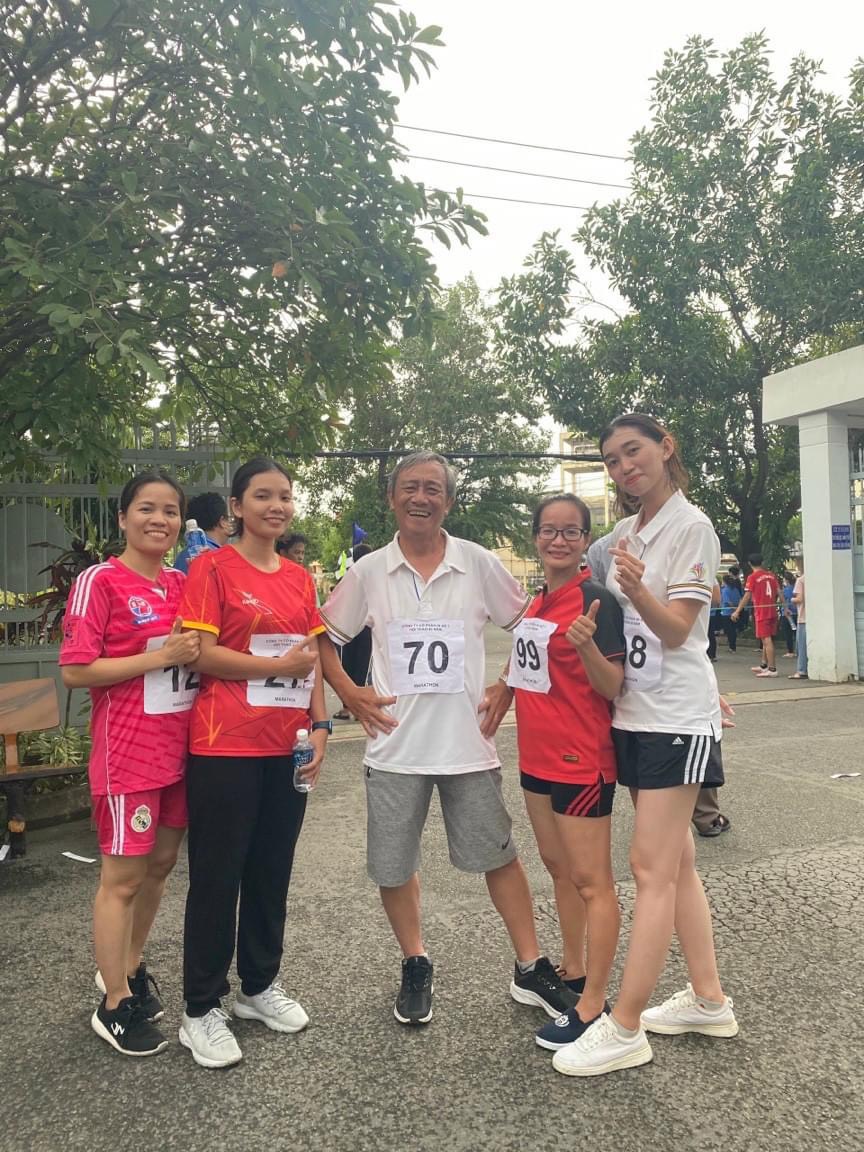 Những ông bà chủ “kỳ lạ”: Tổng giám đốc không mặc vest- Ảnh 6.
