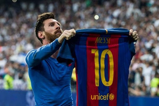 Những vấn đề khiến Messi quay mặt với Barcelona