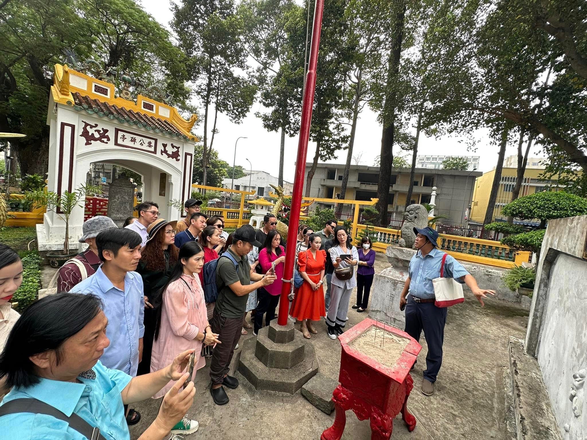 Khai thác di tích văn hóa thành không gian nghệ thuật - Ảnh 2.