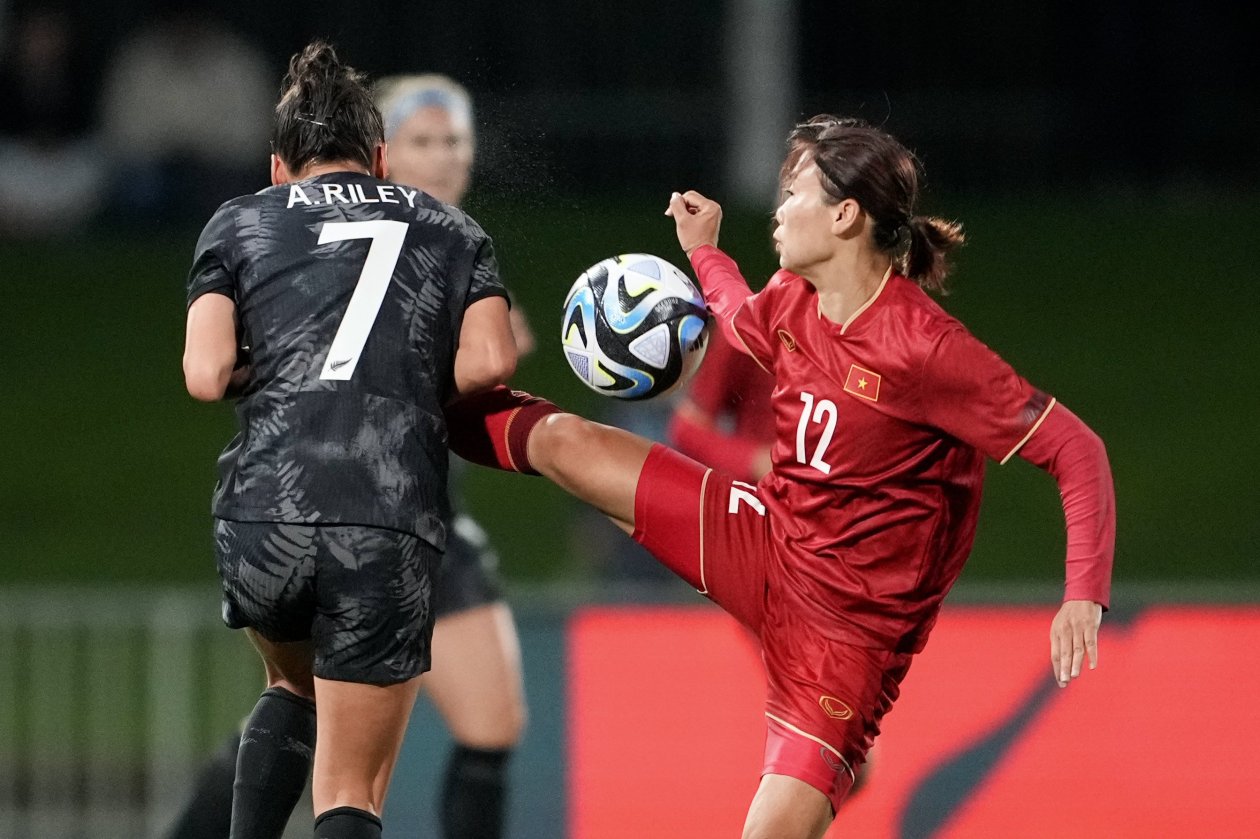 Tuyển nữ Việt Nam thất bại 0-2 trước New Zealand, chủ nhà ngắt mạch 10 trận chưa thắng