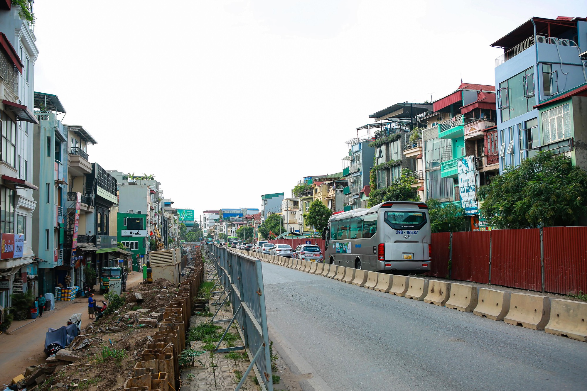 Cận cảnh dự &aacute;n H&agrave; Nội truy tr&aacute;ch nhiệm Ban Giao th&ocirc;ng v&igrave; chậm tiến độ - Ảnh 9.