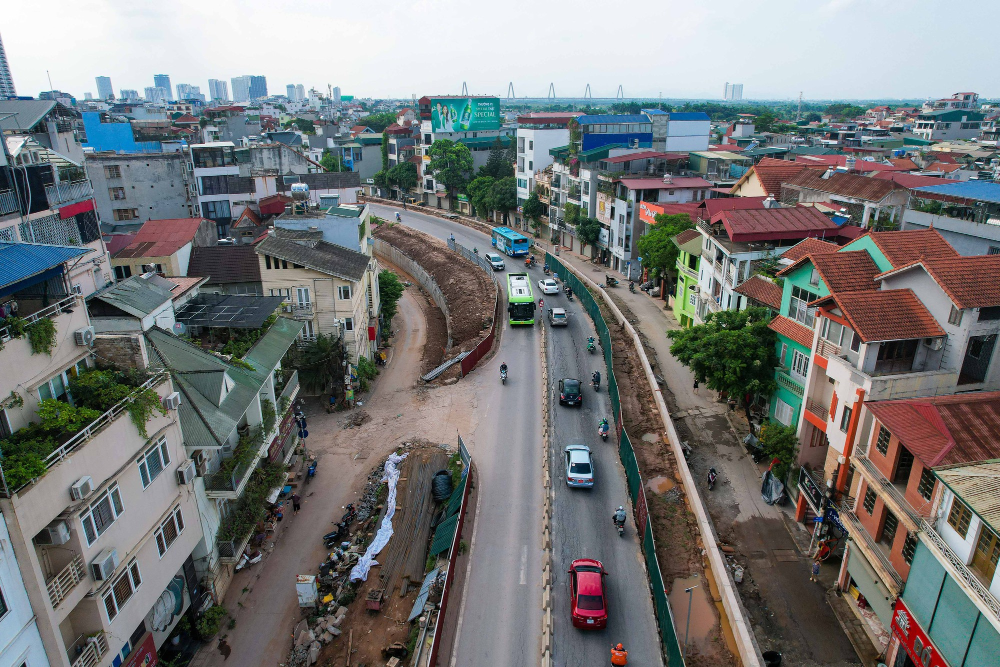 Cận cảnh dự &aacute;n H&agrave; Nội truy tr&aacute;ch nhiệm Ban Giao th&ocirc;ng v&igrave; chậm tiến độ - Ảnh 7.