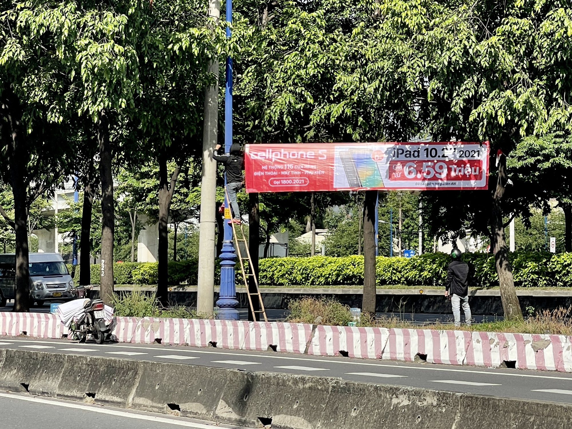 Tràn lan quảng cáo "bẩn"