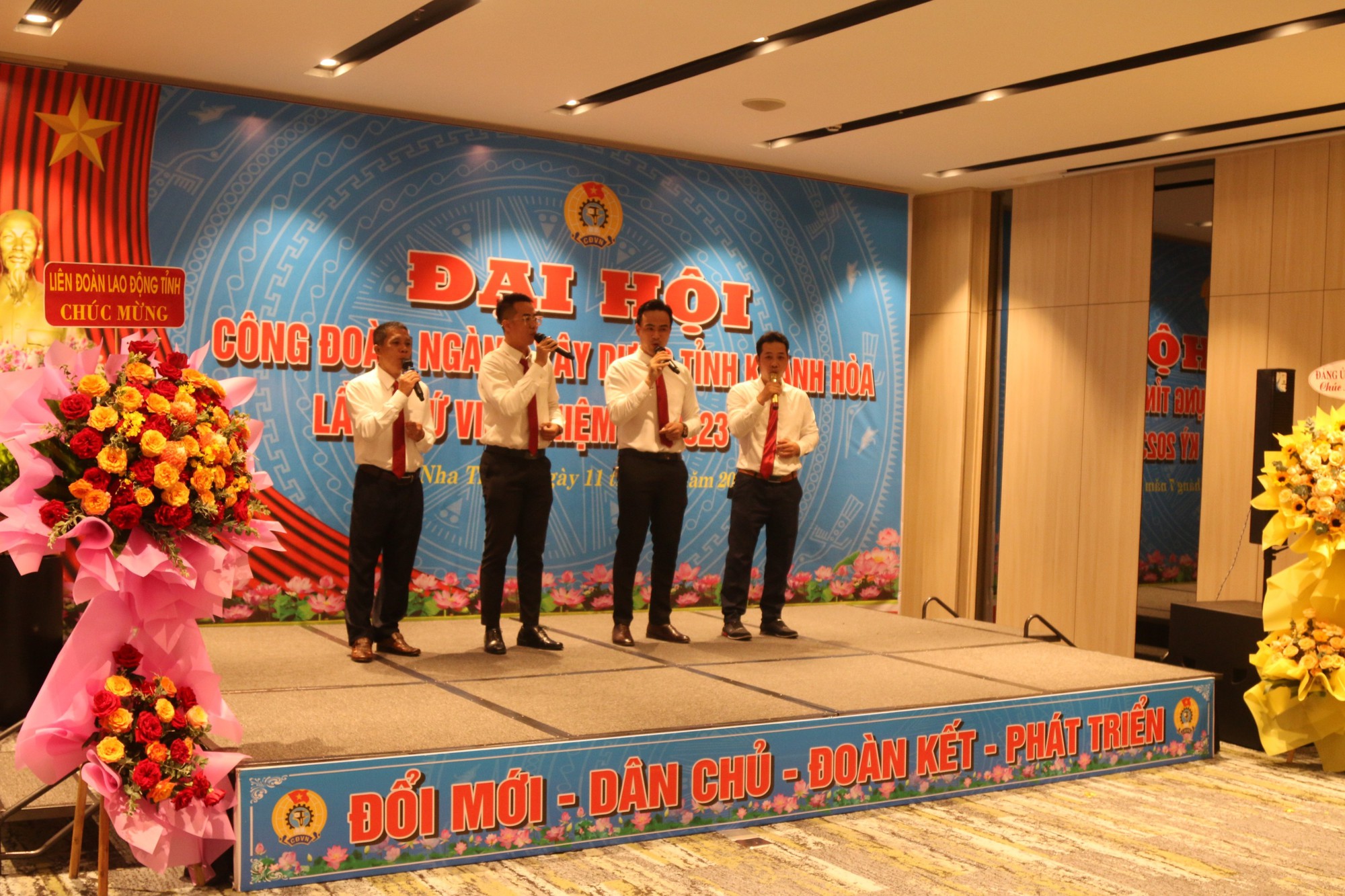 Công đoàn Xây dựng Khánh Hòa ổn định việc làm, thu nhập cho người lao động - Ảnh 1.