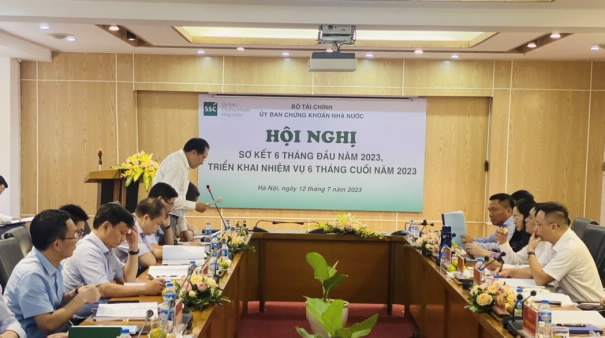 Cơ quan quản lý đã ban hành hơn 180 quyết định xử phạt về chứng khoán