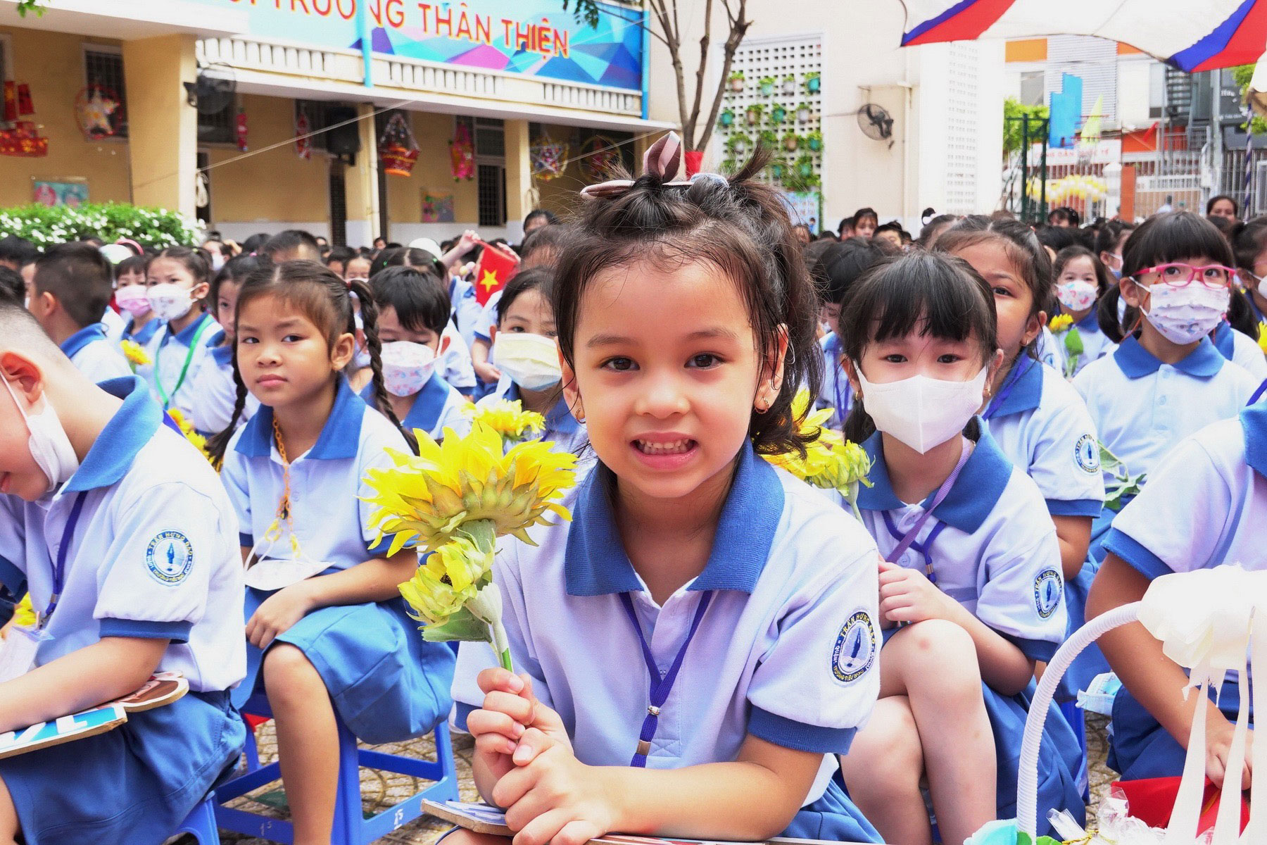 Học sinh tăng mạnh, trường lớp không đủ