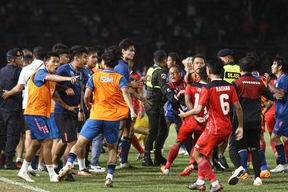AFC phạt nặng bóng đá Thái Lan và Indonesia sau vụ ẩu đả ở chung kết SEA Games 32