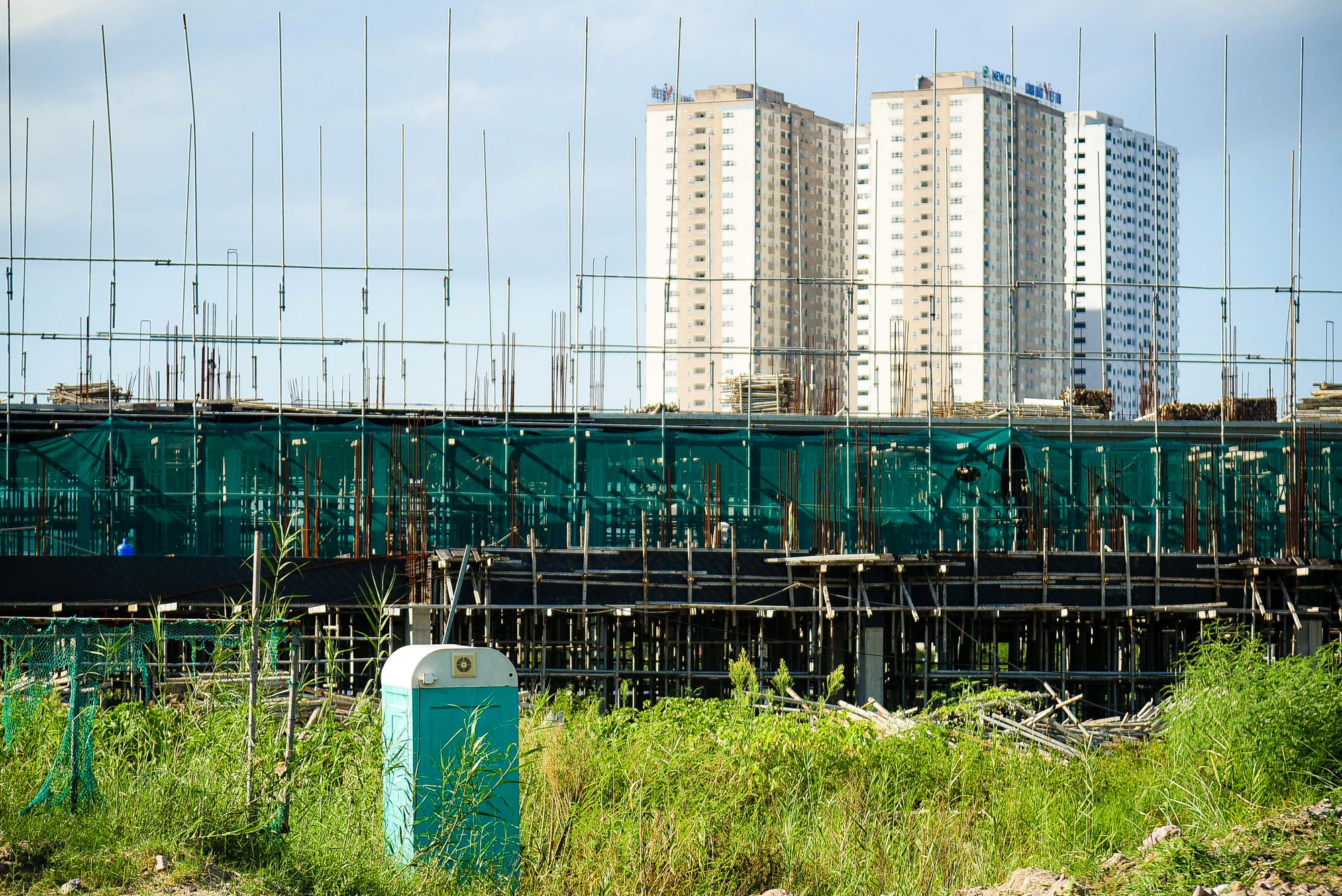 B&ecirc;n trong khu đ&ocirc; thị hơn 140ha vừa bị Thanh tra Ch&iacute;nh phủ chỉ ra loạt sai phạm - Ảnh 15.