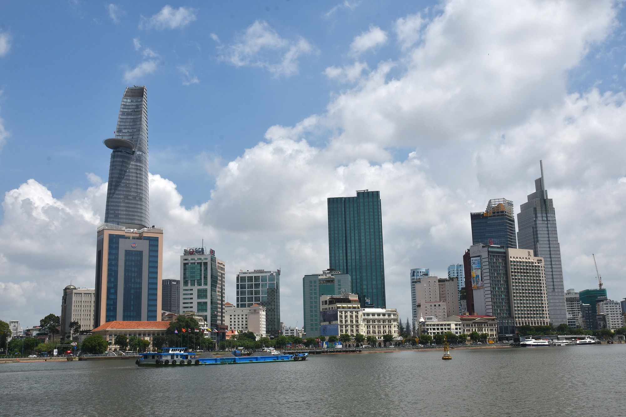TP HCM khẩn trương thực hiện Nghị quyết 98 - Ảnh 1.