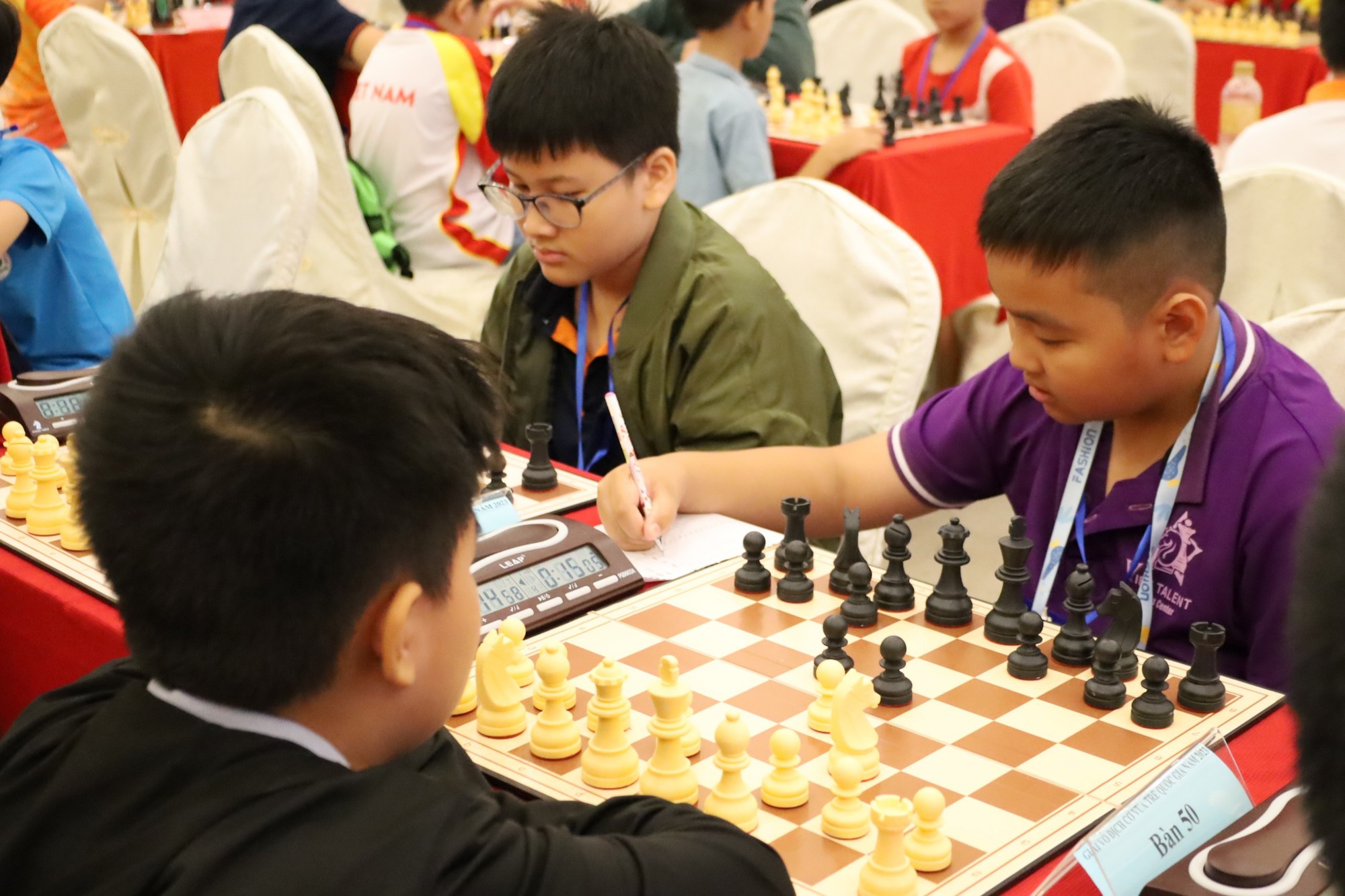 1.400 vận động vi&ecirc;n cờ vua về Cần Thơ thi đấu, kh&aacute;ch sạn k&iacute;n ph&ograve;ng - Ảnh 8.