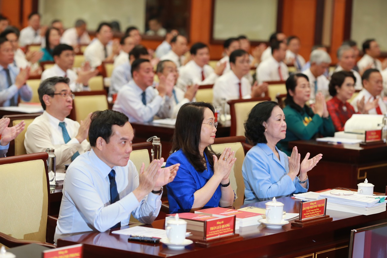 B&iacute; thư Nguyễn Văn N&ecirc;n: TP HCM đi qua nửa nhiệm kỳ tưởng chừng kh&ocirc;ng thể vượt qua được - Ảnh 3.