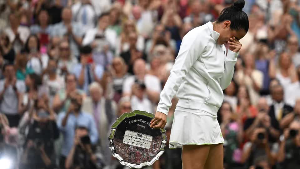Tay vợt nữ kh&ocirc;ng được xếp loại hạt giống bất ngờ v&ocirc; địch Wimbledon - Ảnh 4.