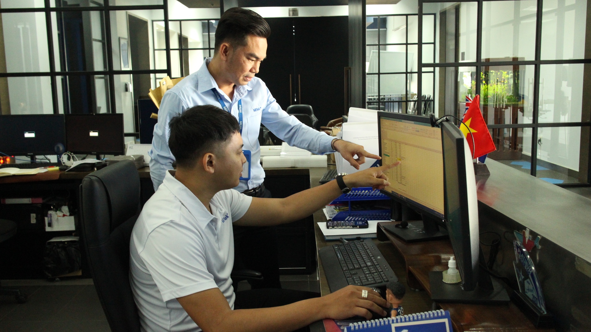 Lo mất việc vì AI?