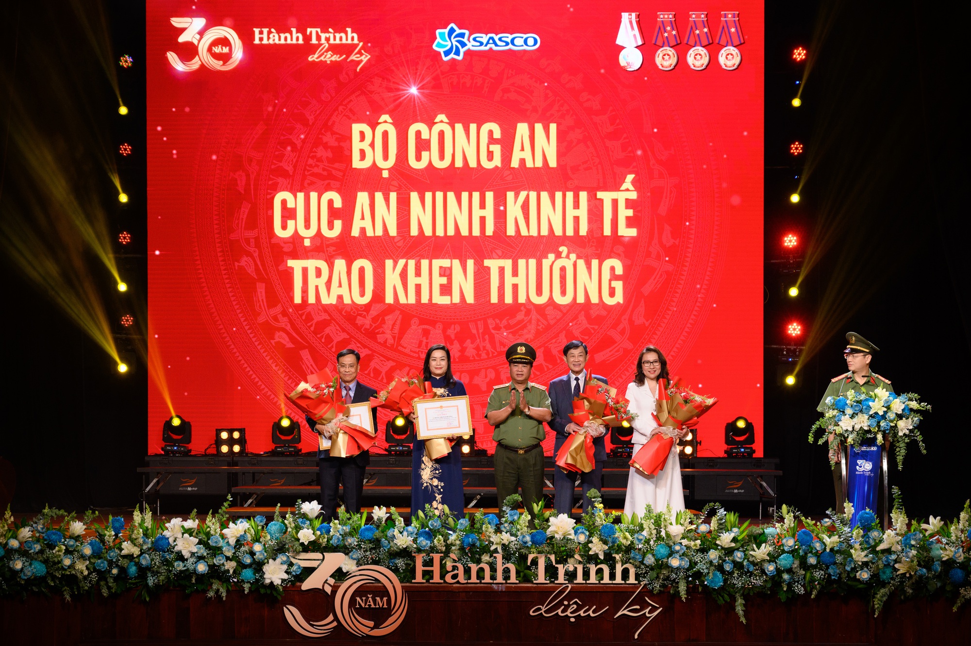Bản hòa ca diệu kỳ hành trình 30 năm SASCO - Ảnh 3.