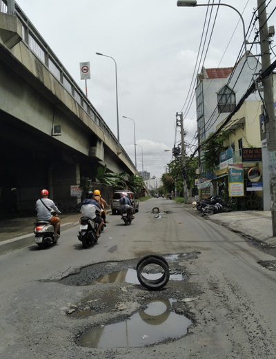 Đường xuống cấp - Ảnh 1.
