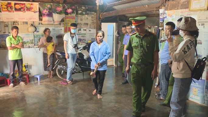 Ức chế dồn nén, mẹ ra tay giết con trai