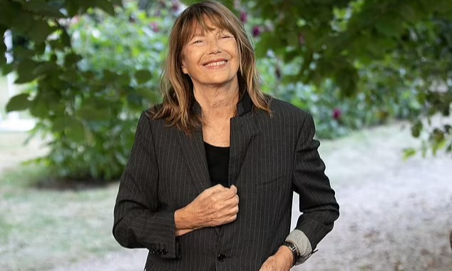 “Biểu tượng thời trang” Jane Birkin qua đời