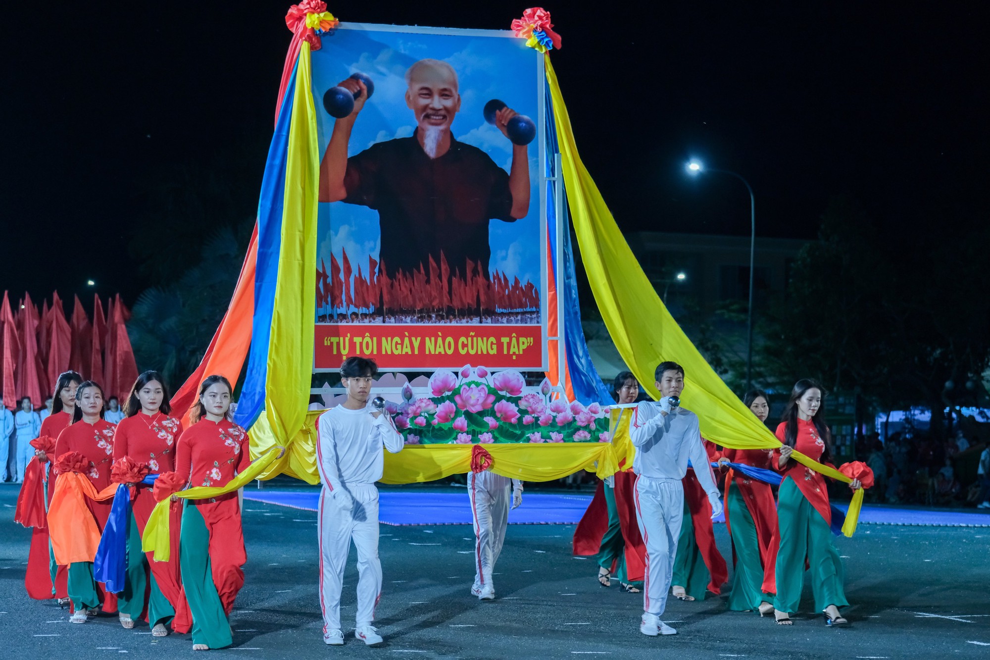 Hình ảnh “có 1 không 2 tại giải marathon quốc tế ở Hậu Giang - Ảnh 3.