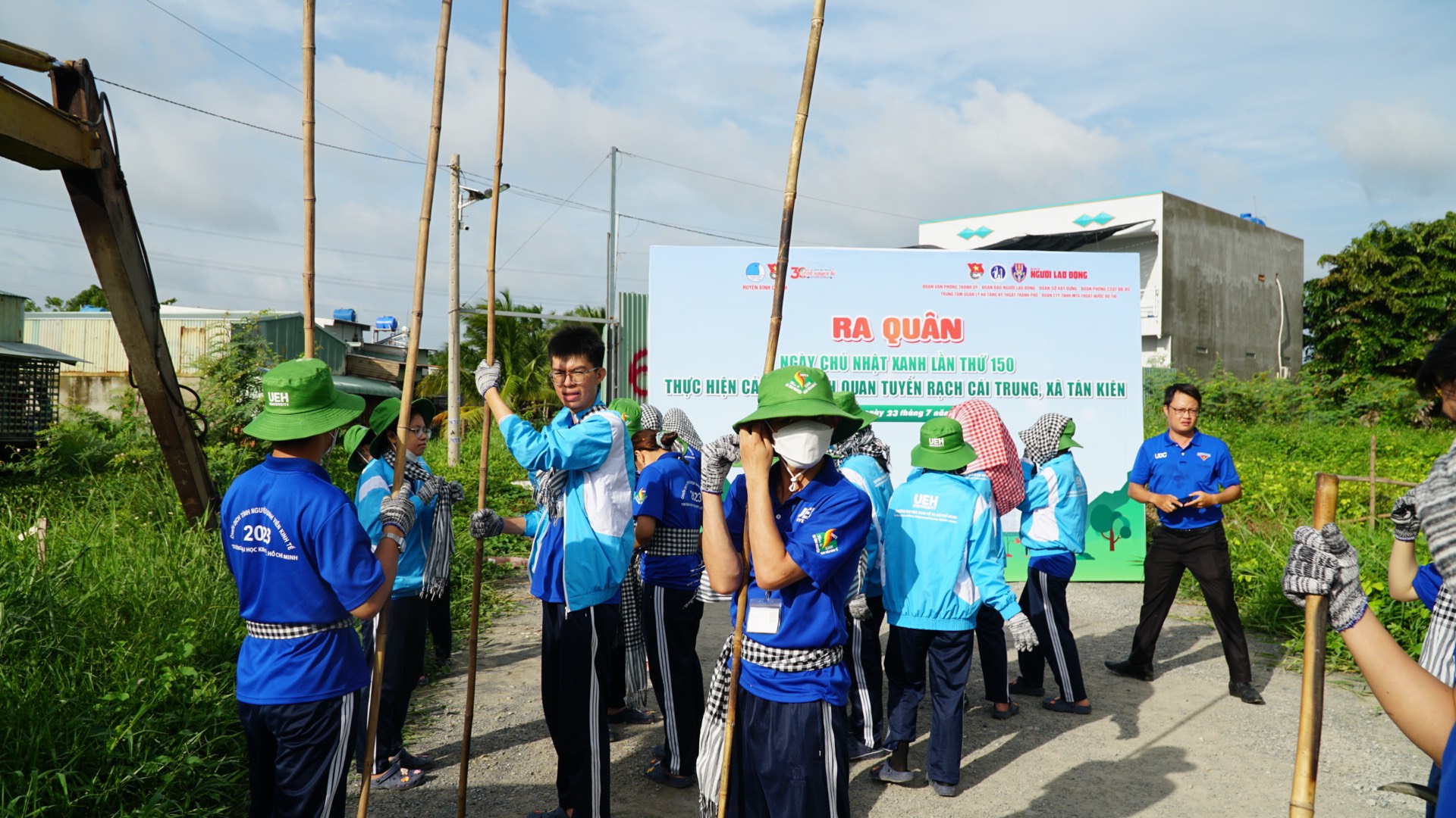 Hình ảnh 200 người cùng hồi sinh rạch Cái Trung ở TP HCM - Ảnh 18.