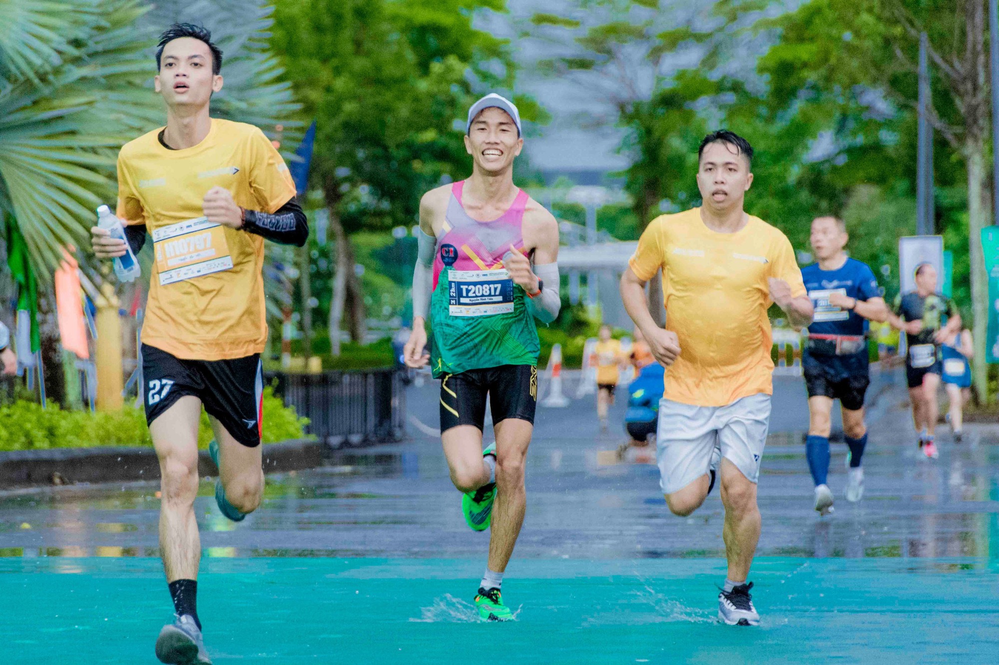 Hình ảnh “có 1 không 2 tại giải marathon quốc tế ở Hậu Giang - Ảnh 19.