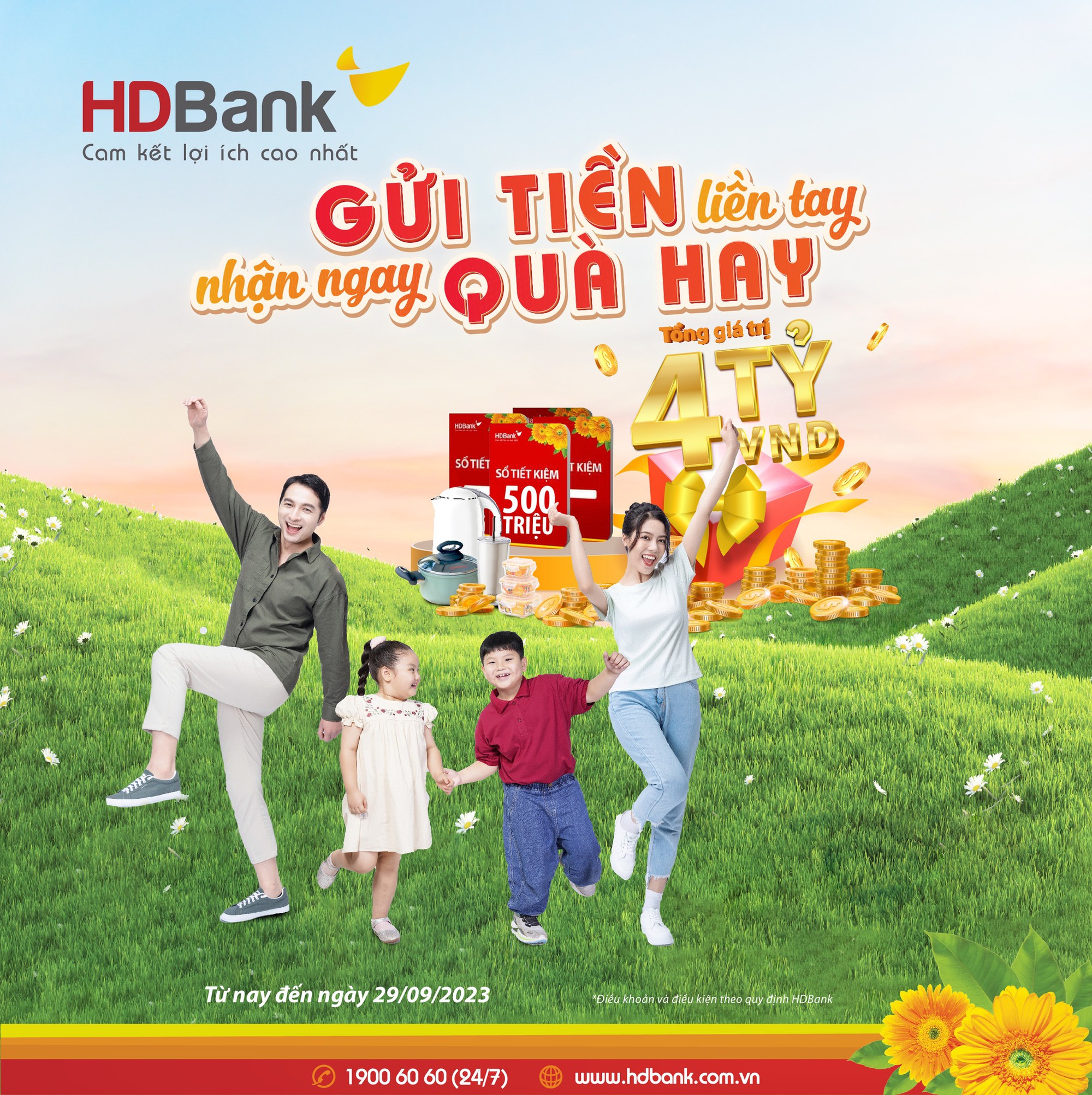 HDBank ướp lạnh nắng hè với BST quà tặng gần 4 tỉ đồng cho khách hàng gửi tiết kiệm - Ảnh 1.