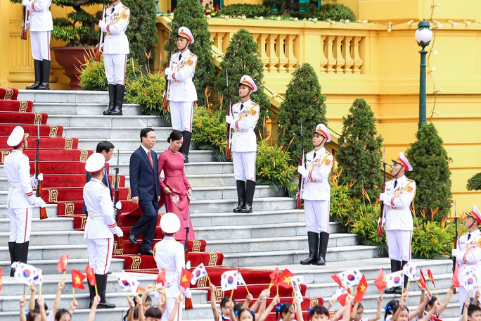 Chủ tịch nước Võ Văn Thưởng công du châu Âu - Ảnh 3.