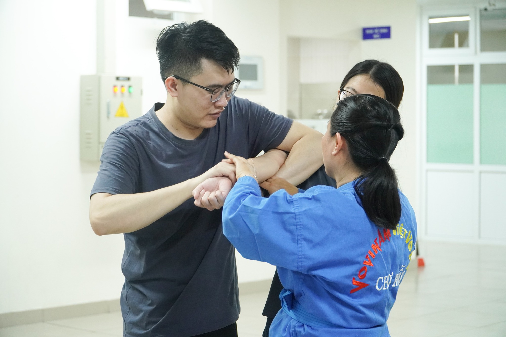 Khi bác sĩ Bệnh viện Chợ Rẫy học võ - Ảnh 1.