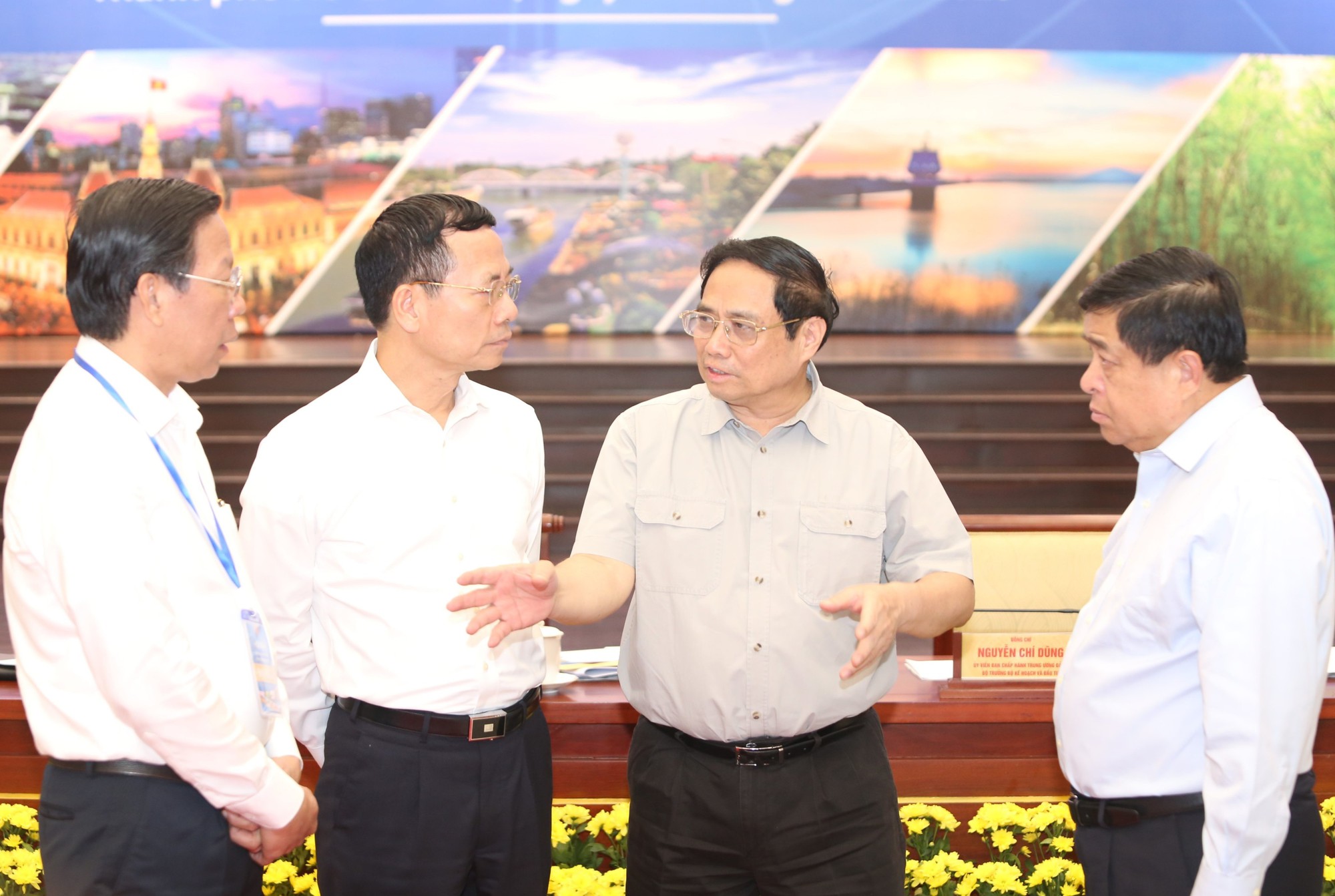 Tìm cơ chế đặc thù cho vùng Đông Nam Bộ