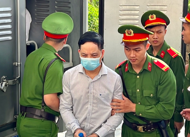 Vụ “Chuyến bay giải cứu”: Tiền “cảm ơn” bằng gia tài nhiều người mơ ước - Ảnh 4.