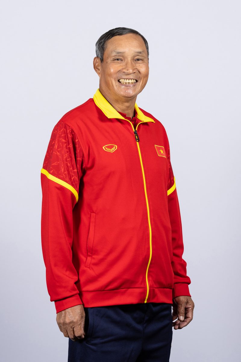 Thanh Nh&atilde;, Huỳnh Như cực ngầu trong buổi chụp ảnh quảng b&aacute; cho FIFA - Ảnh 11.