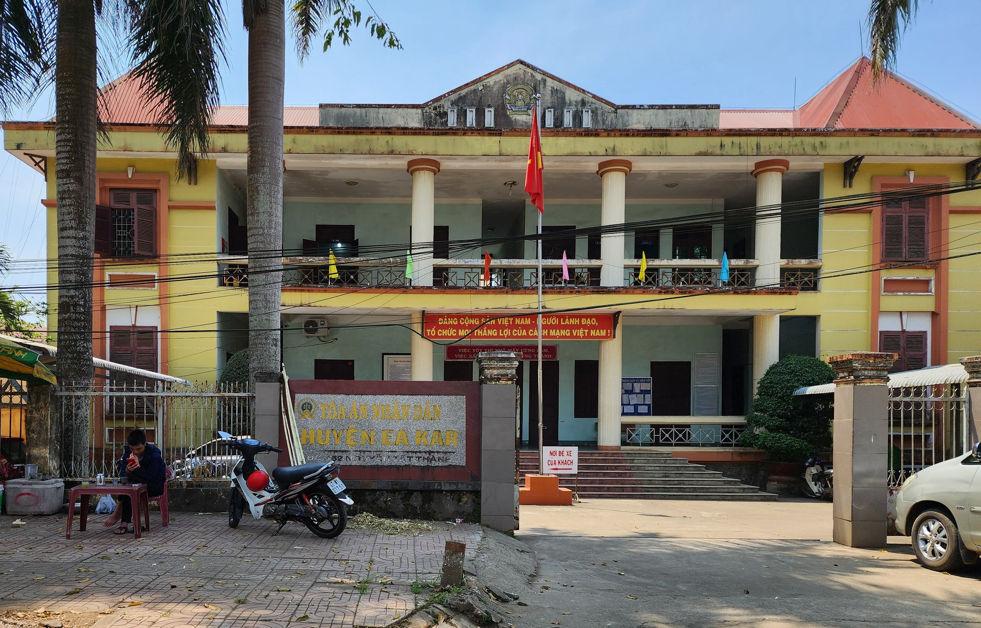 Tòa cấp cao kháng nghị vụ "Đất đang bị phong tỏa được tòa công nhận chuyển nhượng"