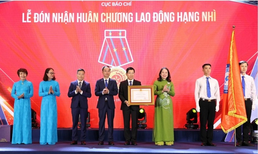 Cục B&aacute;o ch&iacute; kỷ niệm 20 năm th&agrave;nh lập v&agrave; đ&oacute;n nhận Hu&acirc;n chương Lao động hạng Nh&igrave; - Ảnh 3.