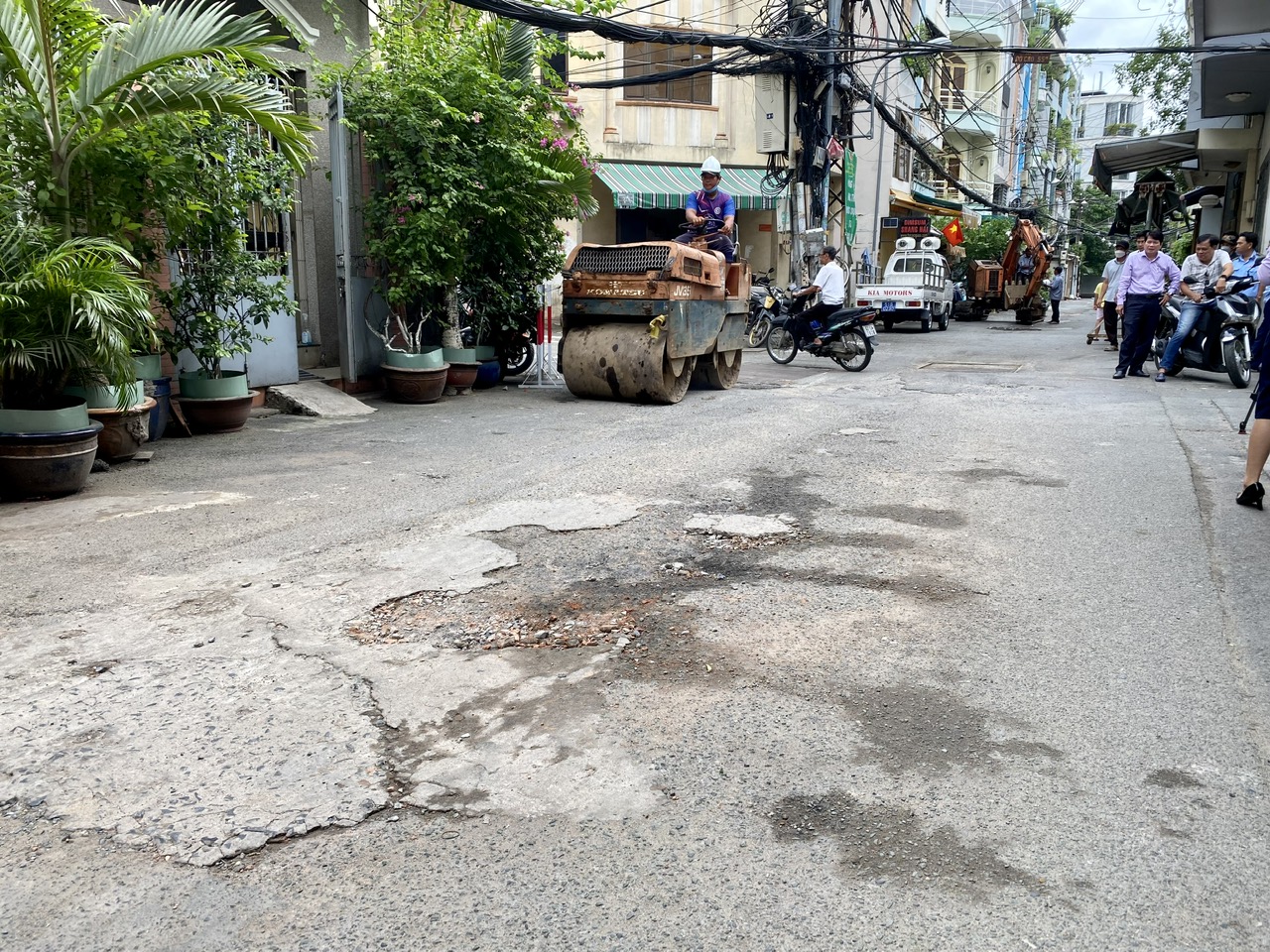 TP HCM: Quận 3 khởi công đồng loạt 7 công trình duy tu, sửa chữa hẻm - Ảnh 2.