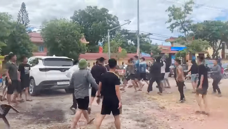 Khởi tố, bắt giam 24 đối tượng trong vụ "hỗn chiến" ở Ba Đồn