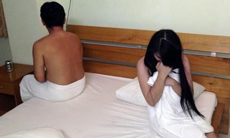Bắt quả tang 3 đôi nam nữ đang mua bán dâm