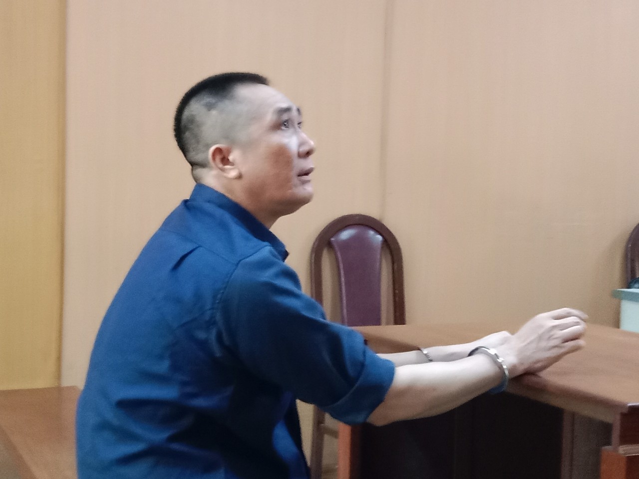 Đưa nhiều phụ nữ vào tròng, bị cáo nói "do tôi đẹp trai"!