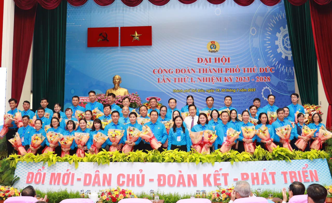 B&agrave; V&otilde; Minh Thanh T&ugrave;ng t&aacute;i đắc cử Chủ tịch LĐLĐ TP Thủ Đức - Ảnh 3.