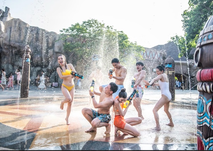 Hà Anh Tuấn - sao đầu tiên của 8Wonder đã đến Vinpearl Nha Trang - Ảnh 8.